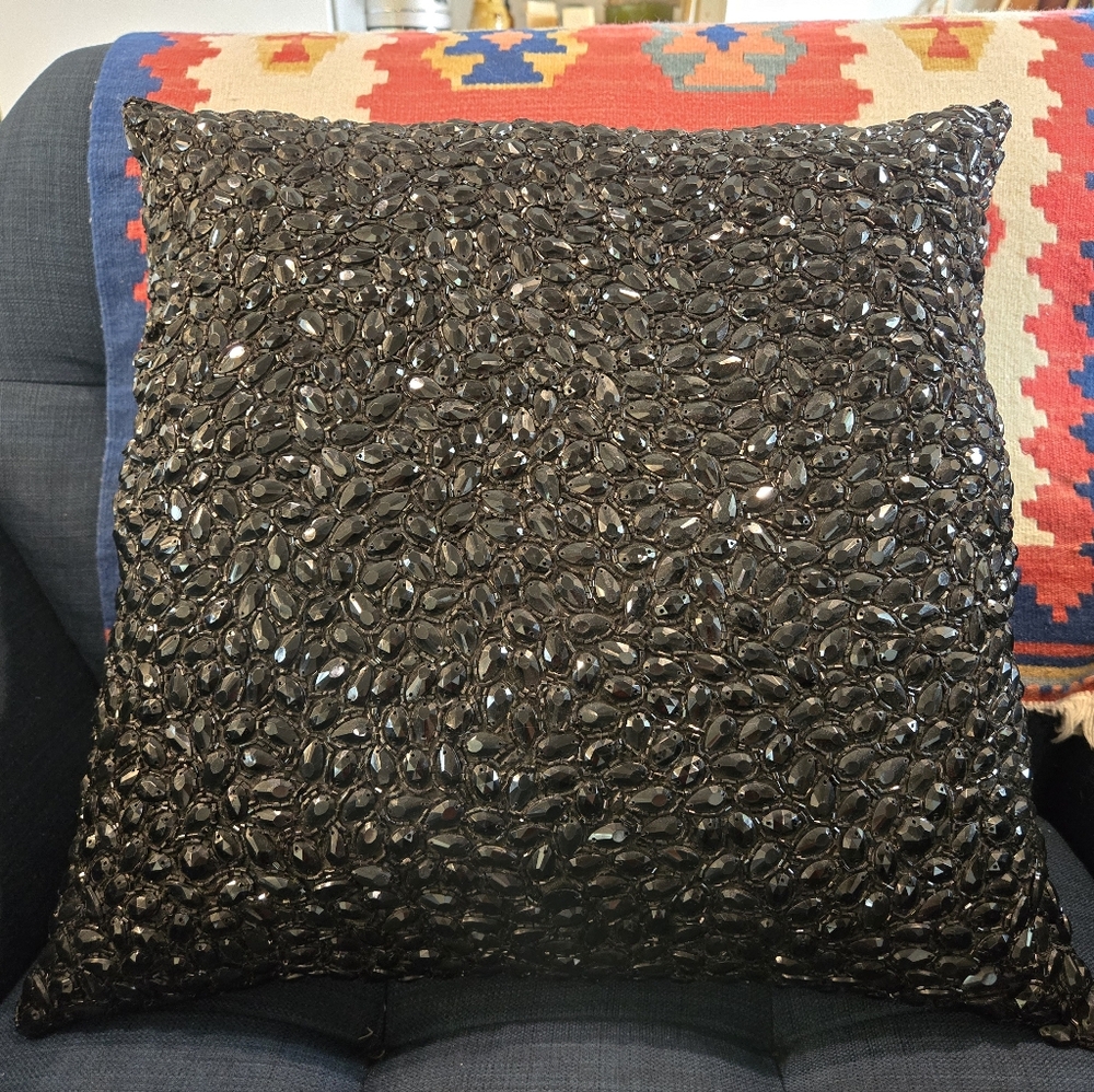 Av Home Pillow